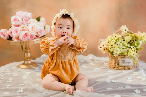 永城宝宝几个月会转头